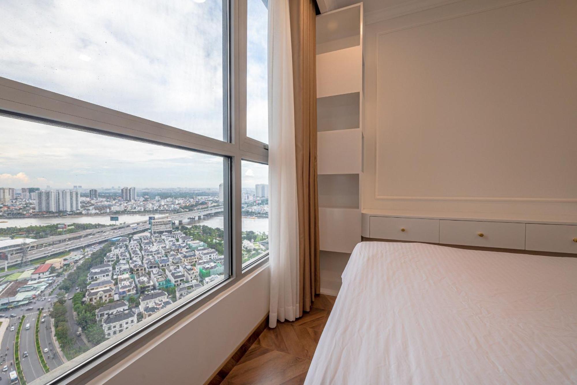 Apartment Landmark 81 Opulent Skyline Residences